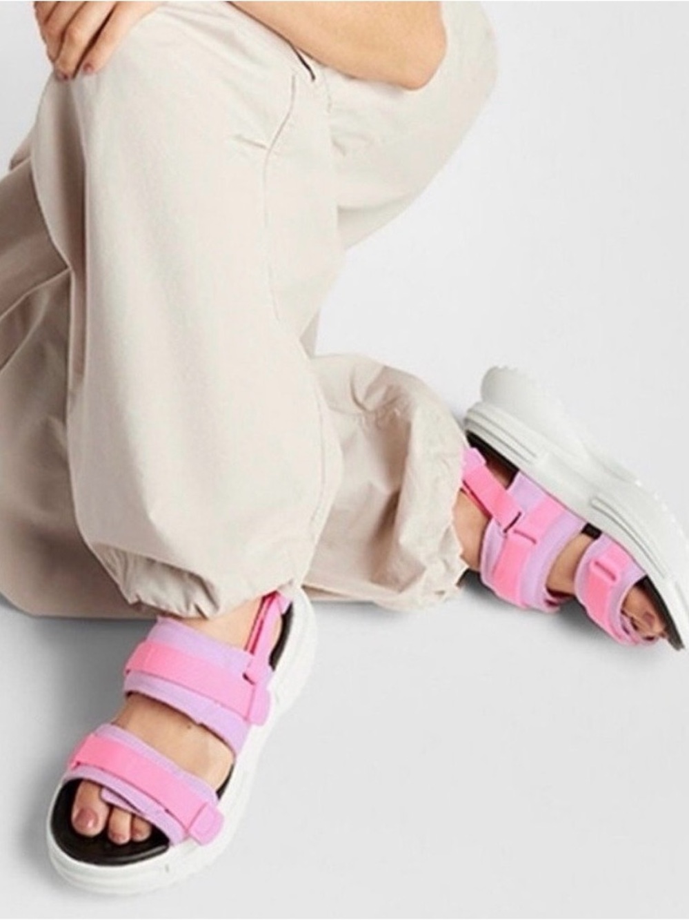 Converse Chuck Taylor Utility Pink Strappy Platform Sandals